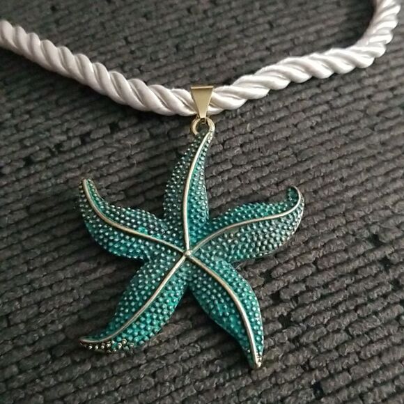 Starfish vintage style on cord necklace - Picture 6 of 9